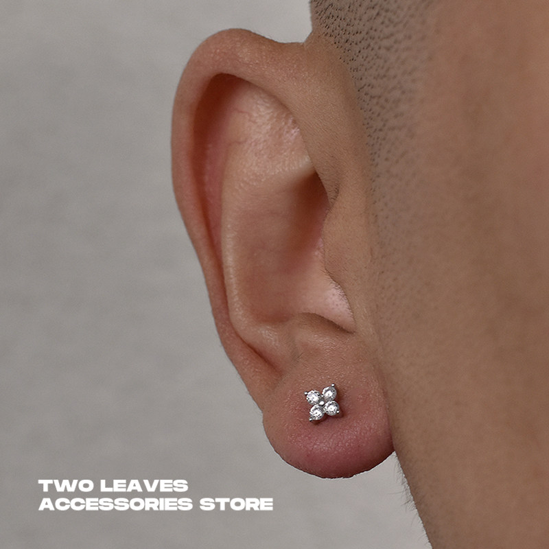 TWOLEAVESS925银满钻四叶草耳钉