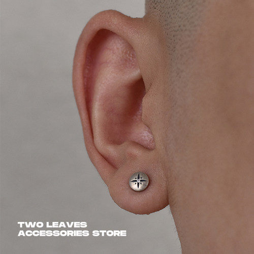 TWOLEAVESS925银做旧十字星耳钉