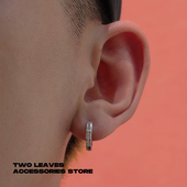 S925纯银耳环镶钻嘻哈欧美hiphop锆石男女潮百搭款 TWO LEAVES