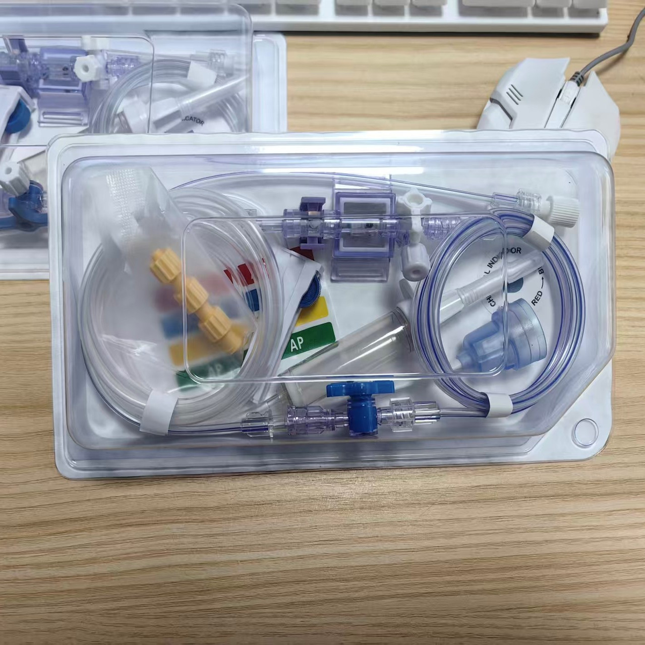 出口医疗一次性有创压强力传感器外贸版OEM雅培爱德华美代尤它