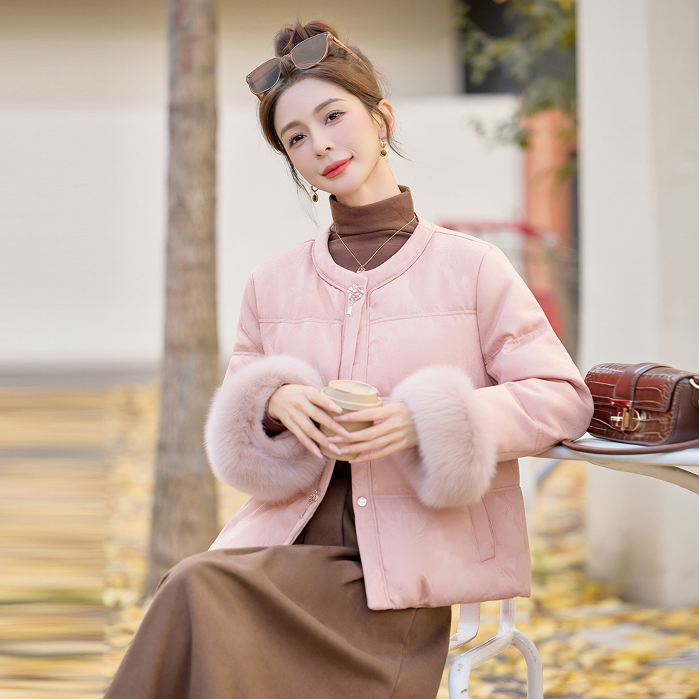 高端新中式提花羽绒服短款冬新款洋气优雅减龄90绒狐狸毛保暖外套