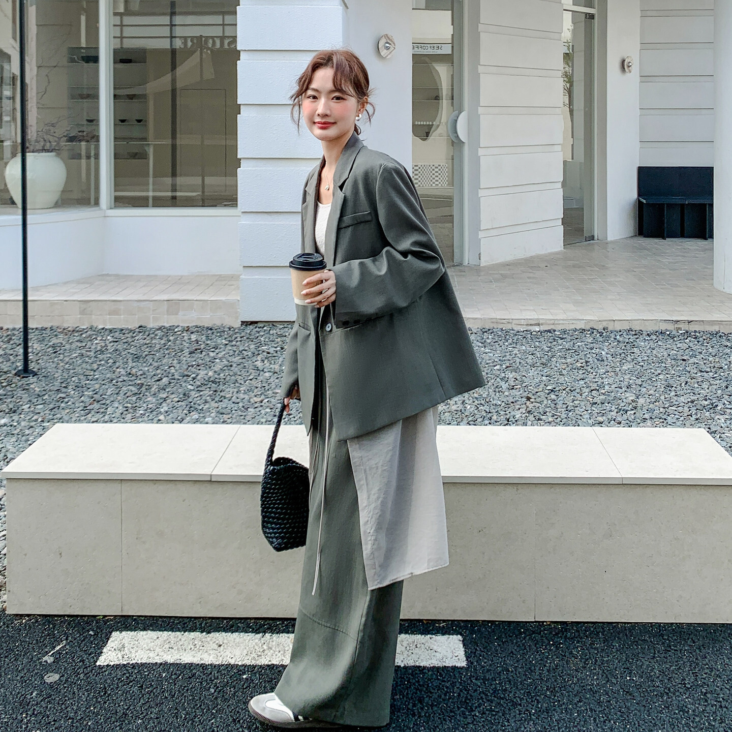 西装外套屁帘阔腿裤套装女