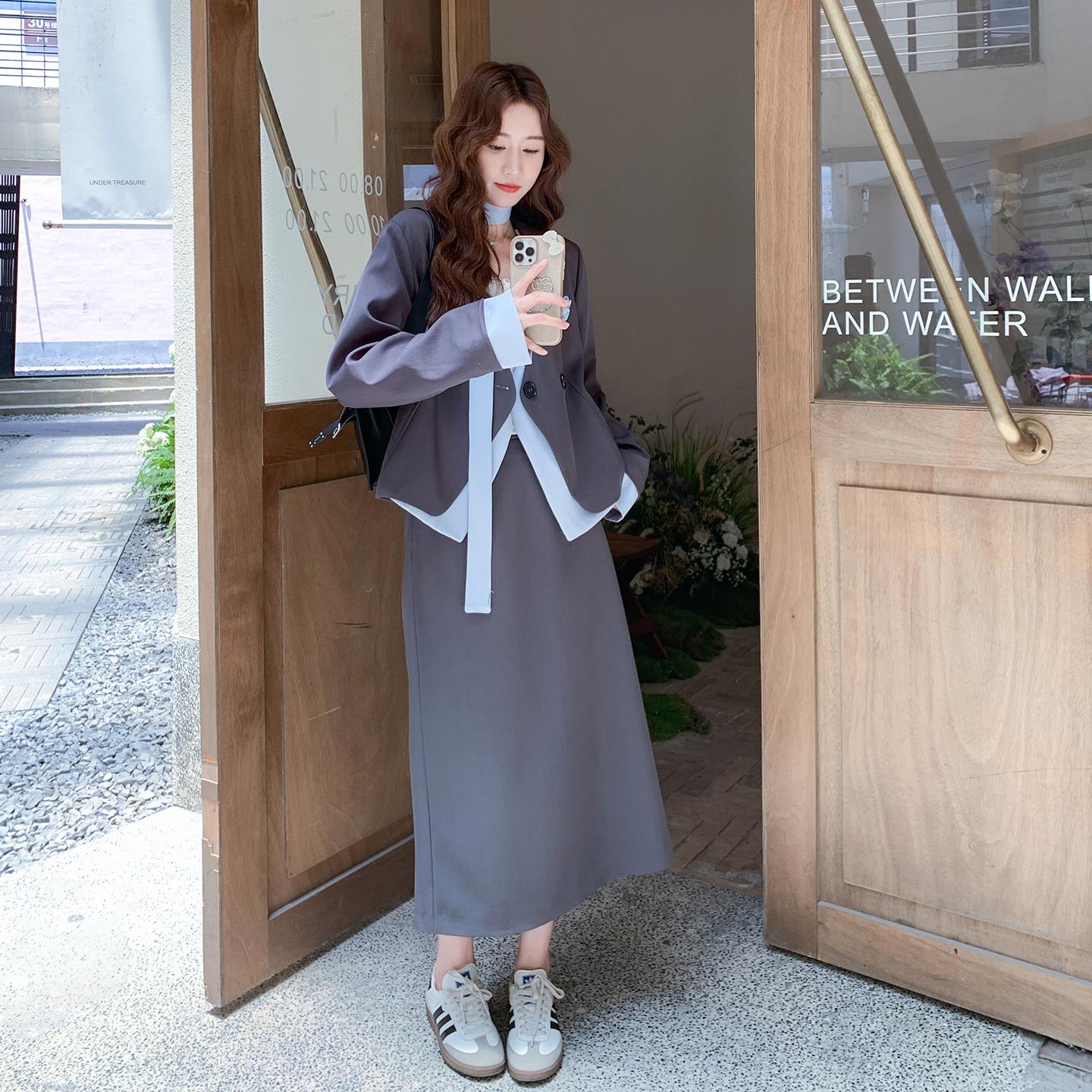 学院风时尚套装长裙女春秋韩系通勤时尚高级感短外套半身裙两件套