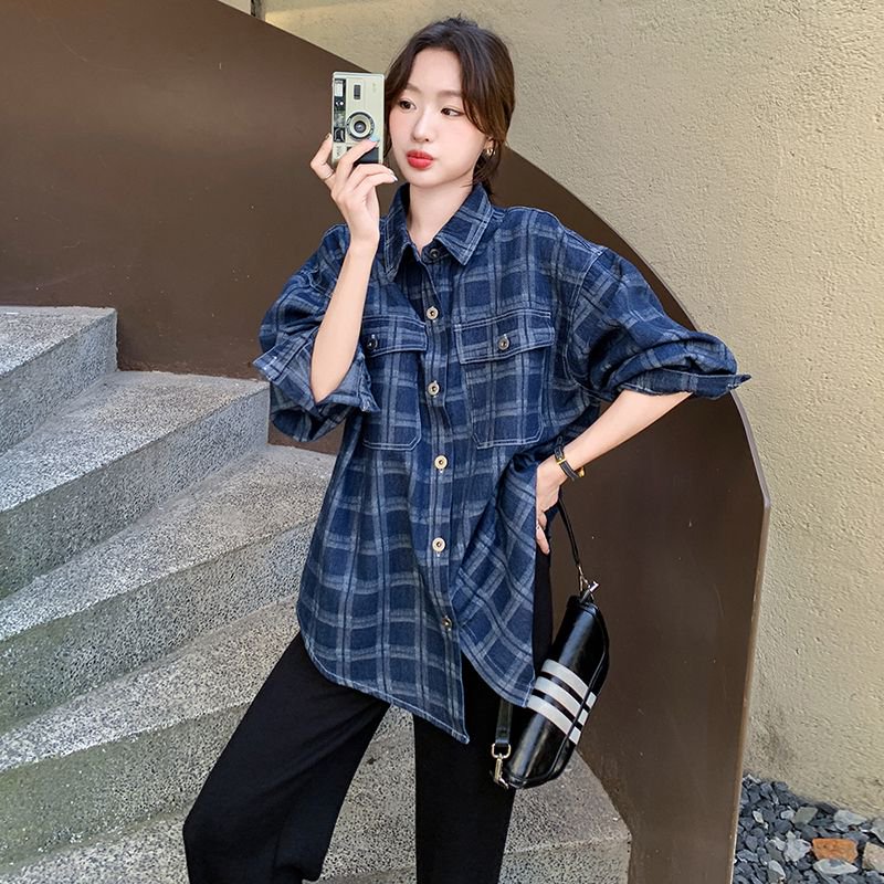 高级感复古格纹牛仔外套女春秋新款翻领减龄宽松廓形长袖衬衫上衣