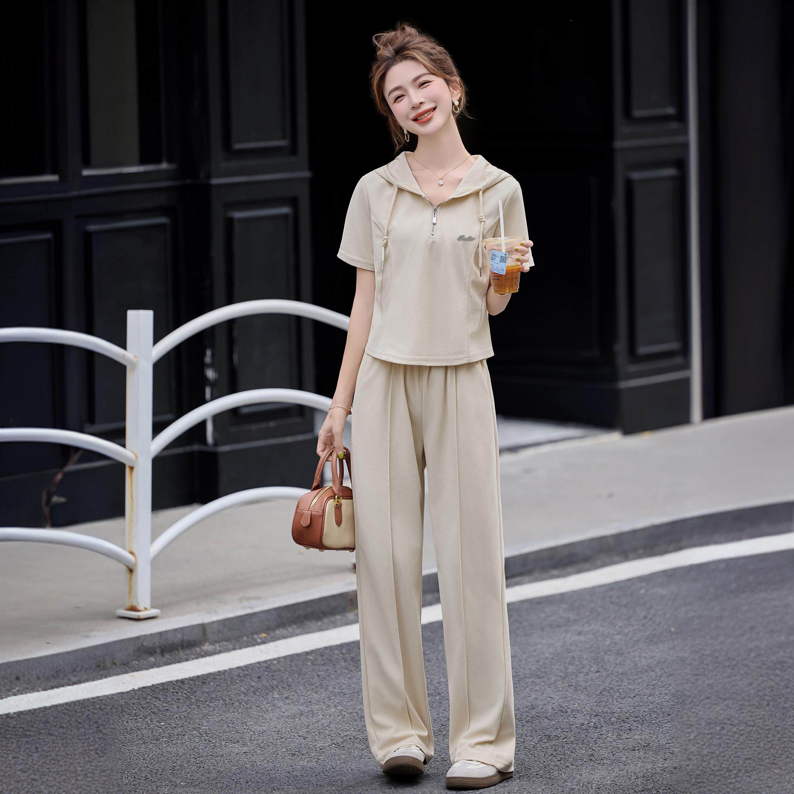 休闲运动套装女薄款夏装新款连帽卫衣高腰显瘦短袖直筒裤子两件套