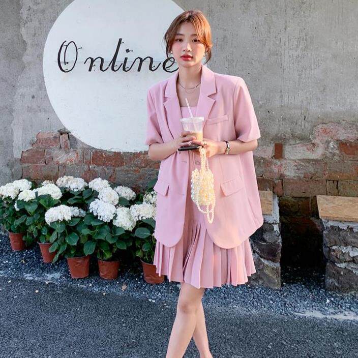 粉色百褶裙薄款西装套装女夏季新款高级感网红洋气奶系裙子两件套