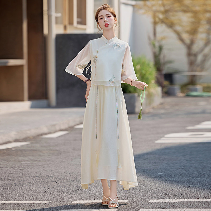新中式清冷素雅汉服长裙套装女夏新款国风刺绣禅意茶服穿搭两件套
