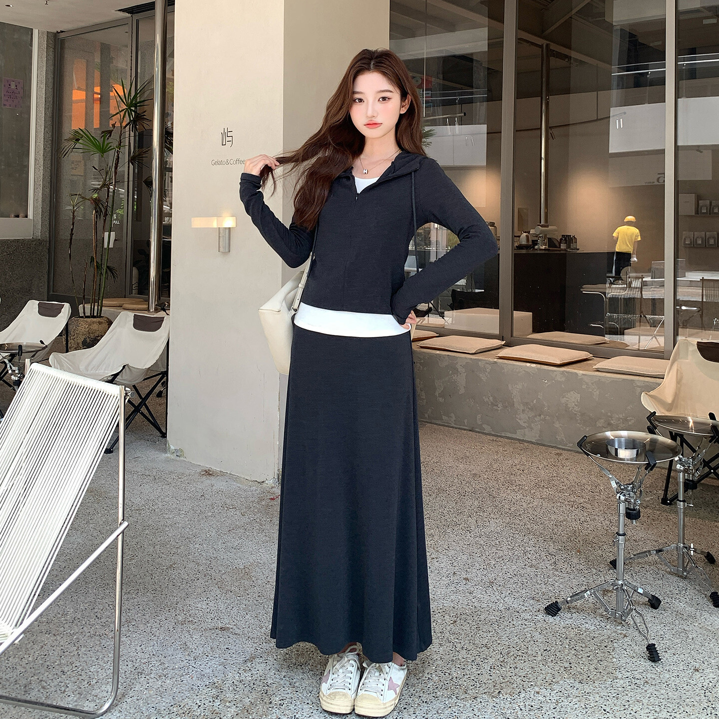 深灰色假两件卫衣半身裙套装女2026春秋季新款减龄休闲显瘦两件套