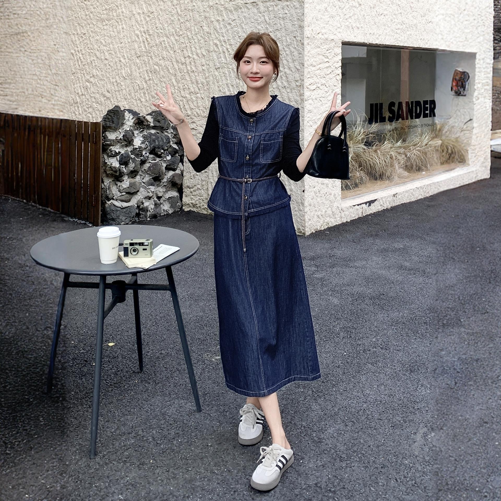 超火穿搭一整套复古牛仔马甲半身裙两件套女春秋高级感休闲两件套