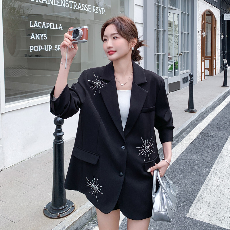 黑色盐系潮流范气质名媛刺绣西装外套女2026年秋季新款休闲小西服