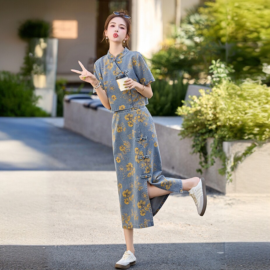 新中式牛仔印花套装长裙女夏季复古盘扣气质高腰开叉半身裙两件套