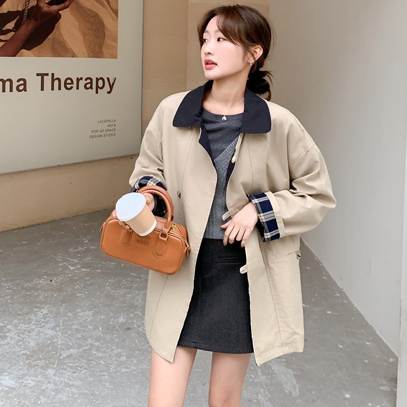 格子拼接翻领工装风衣外套女春秋2025新款小个子流行韩系超好看