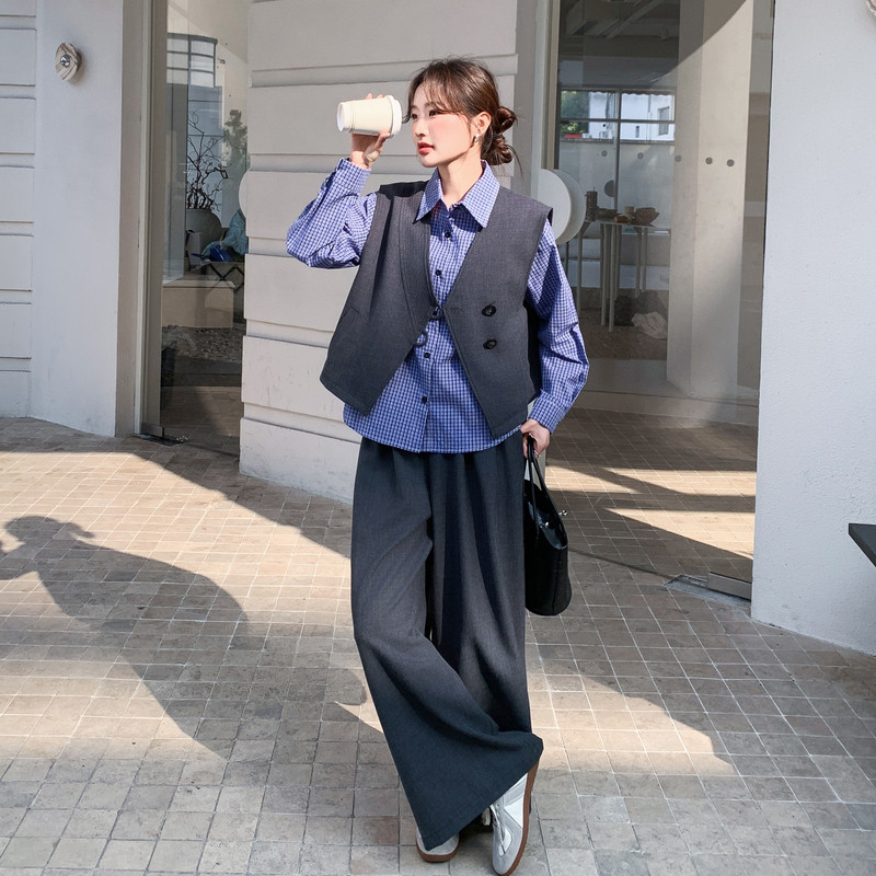 老钱风气质大方得体西装马甲格纹衬衫阔腿裤套装三件套正式场合