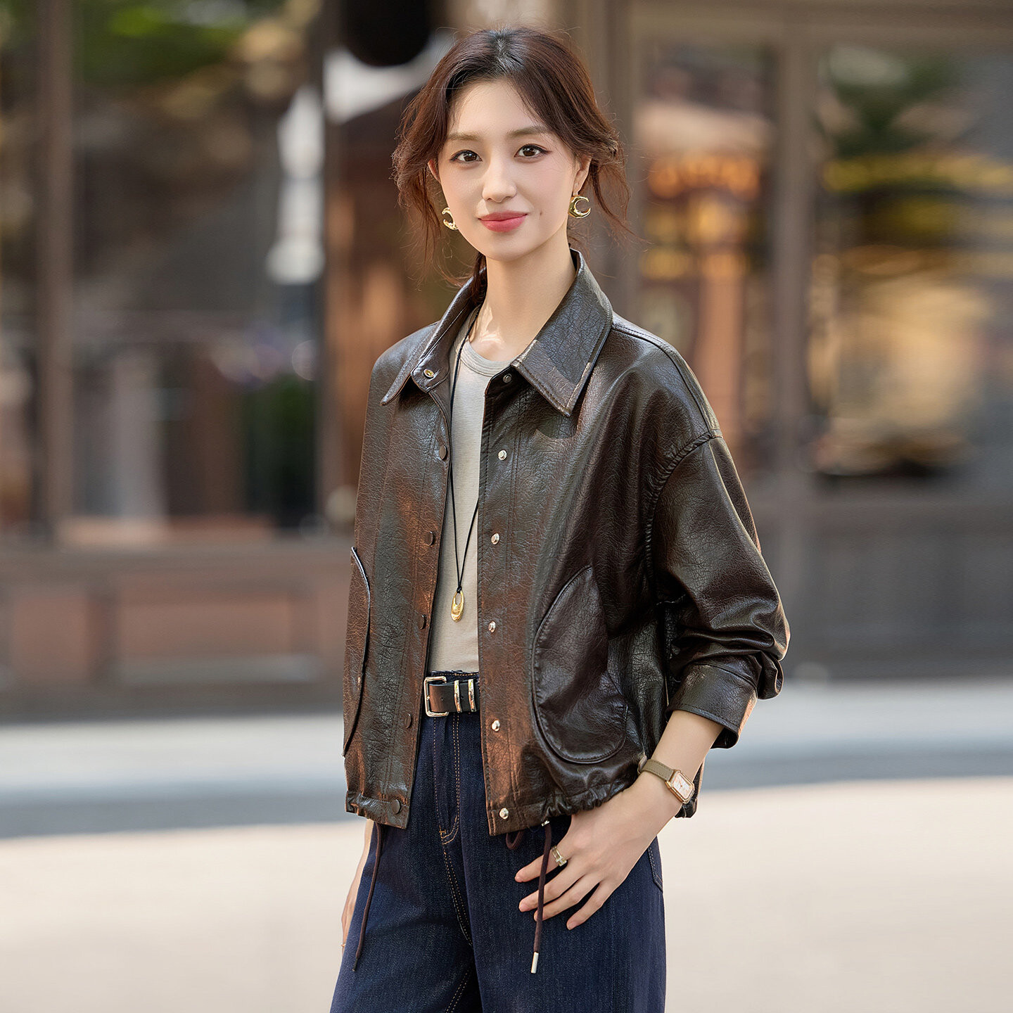 复古休闲皮衣外套女短款2026新款宽松翻领PU皮夹克气质酷飒风上衣