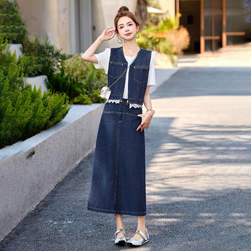 高级感蕾丝拼接牛仔马甲套装裙女夏新款休闲短袖开叉半身裙三件套