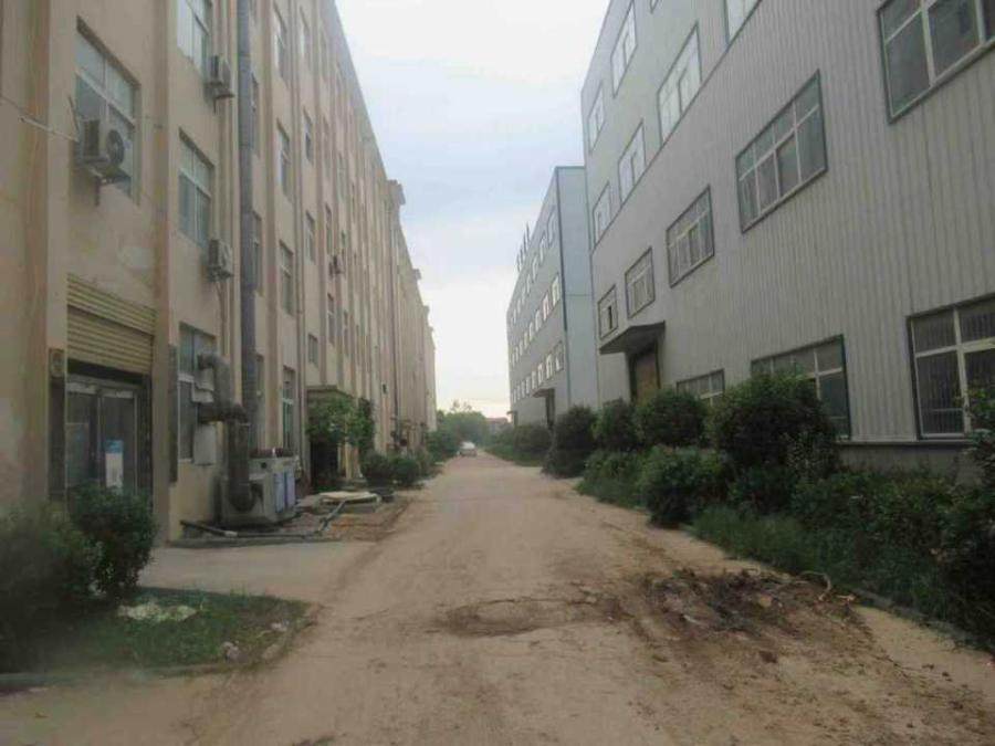 2月1日周口北侧办公楼、厂房、土地及地上附属物网络拍卖公告