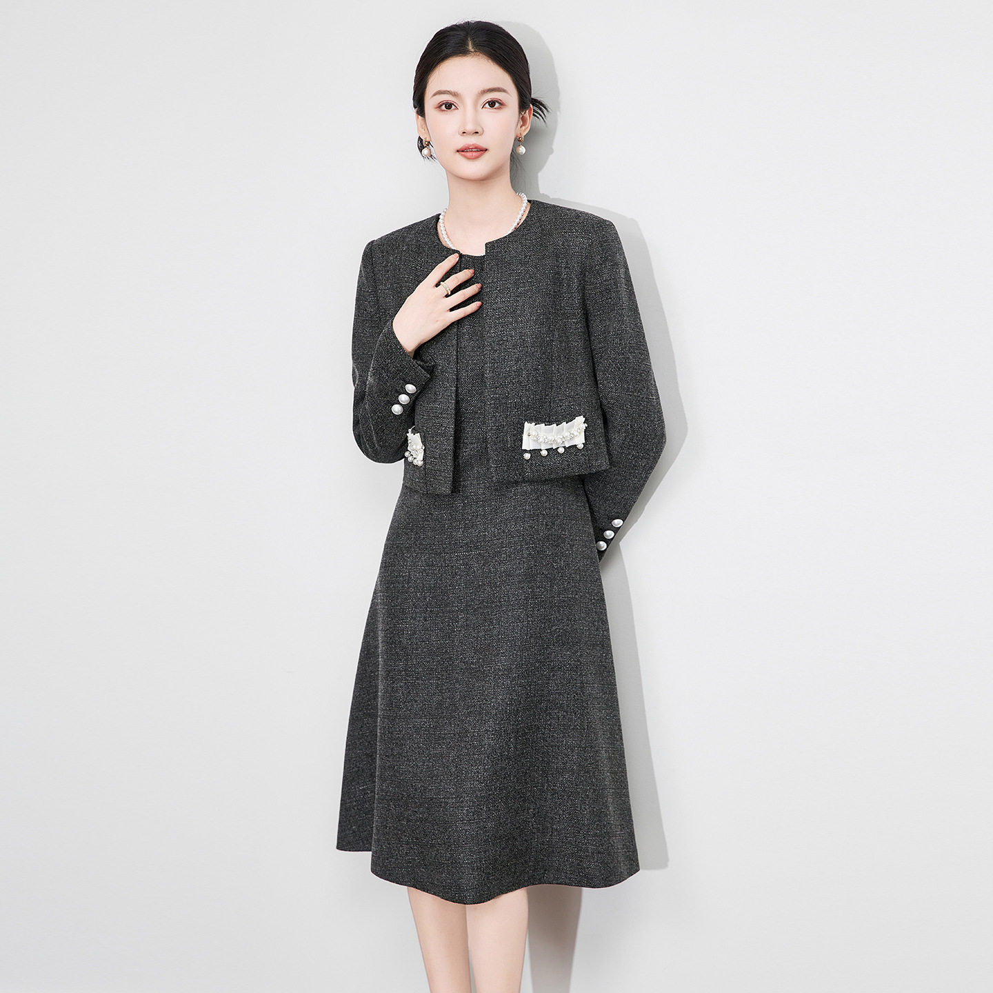 名媛千金风小香风短款外套+背心无袖连衣裙两件套重工订珠套装春