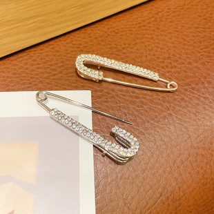 腰女固定衣服腰围改小神器防走光扣配饰扣针 回形针收腰别针收紧裤