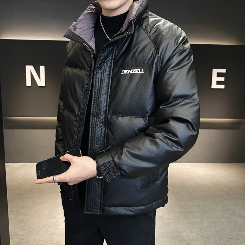 品牌正品PU皮羽绒服柔软皮质