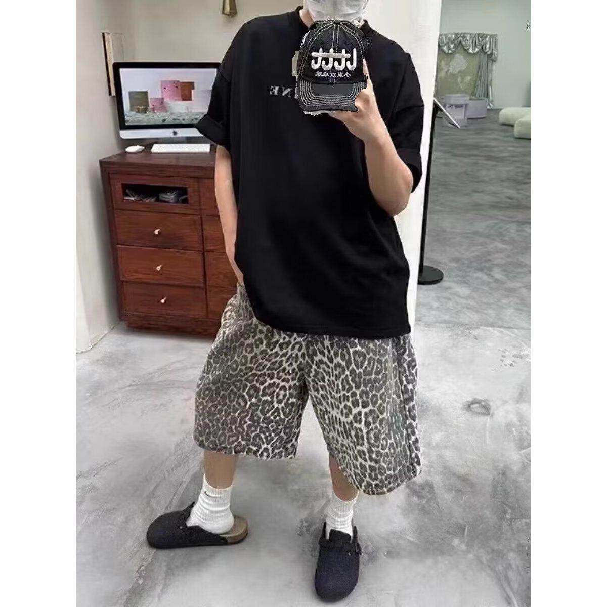 复古豹纹阔腿牛仔短裤男直筒休闲宽松高街痞帅五分裤D15-P45,男装牛仔裤,电商D321
