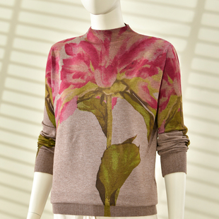 2025秋冬新款时尚半高领针织衫女气质优雅百搭数码印花打底衫毛衣