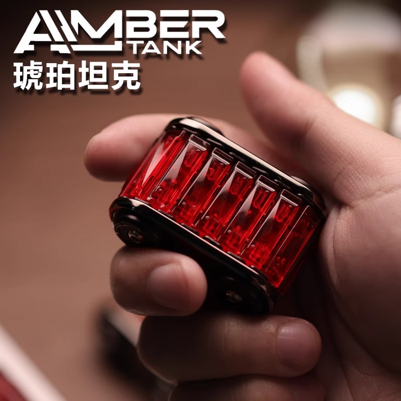 坦克EDC金属指尖陀螺棘轮玩具品