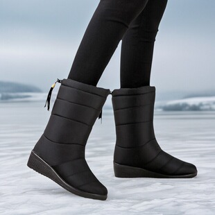 大码 防滑中年妈妈女靴 冬东北中筒雪地靴防水加绒靴子加厚保暖棉鞋