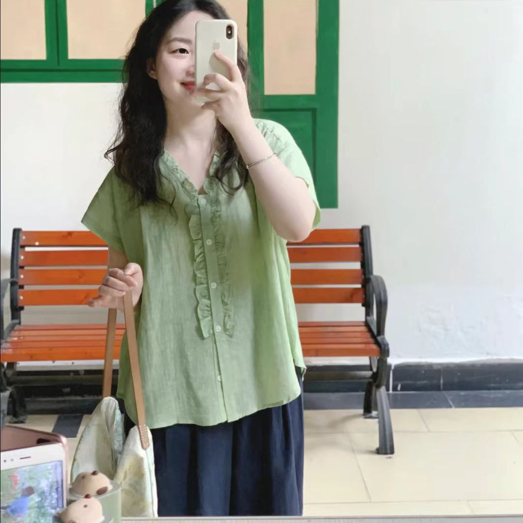 现货/夏季森女纯色宽松显瘦V领少女衬衫清新绿色减龄上衣简约百搭