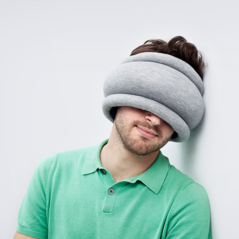 西班牙Ostrich Pillow Light鸵鸟枕办公午睡枕懒人眼罩靠垫枕头在类目 节庆用品/礼品, 创意礼品, 创意颈枕中 - 来自Buy2taobao.com提供专业的淘宝代购服务