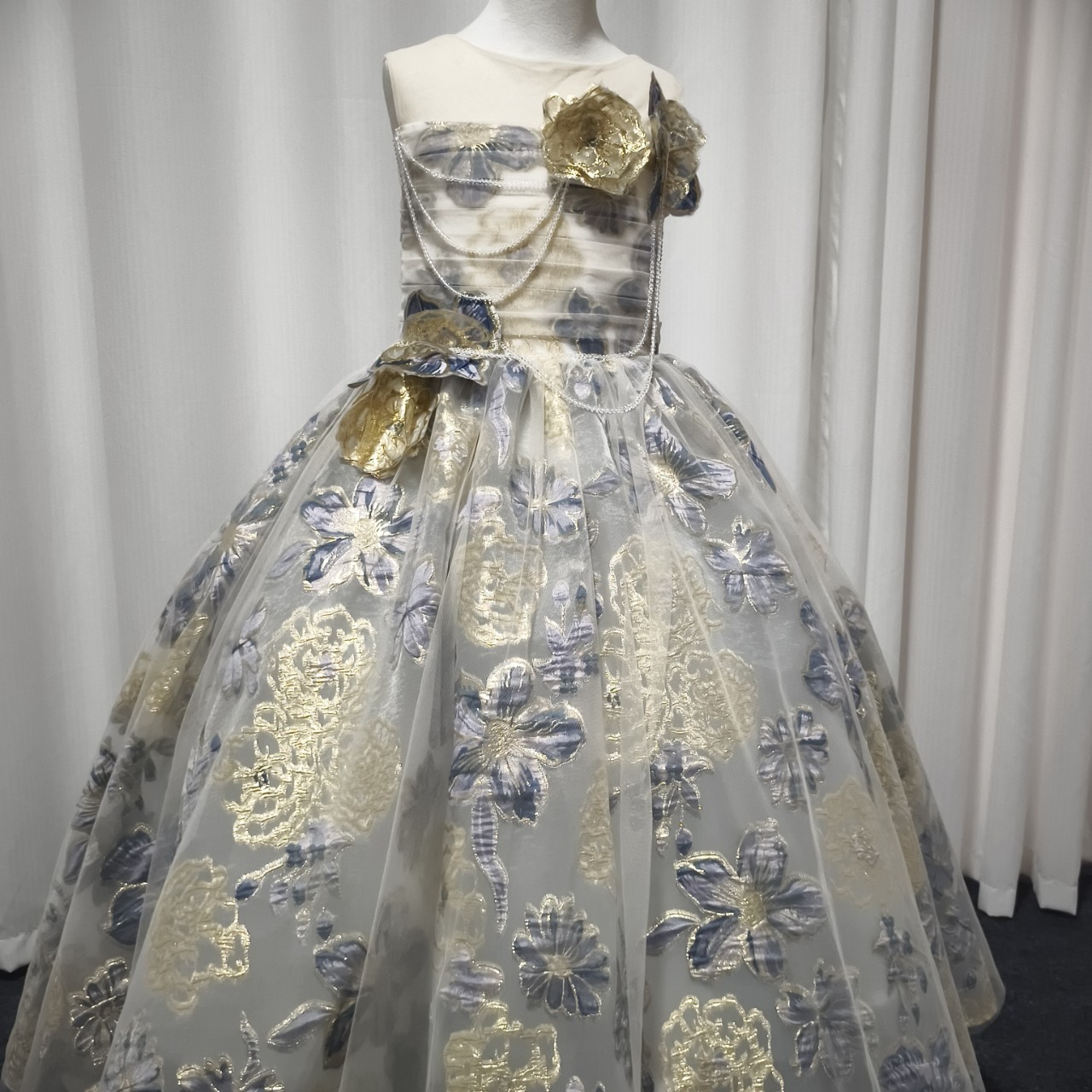 法式晚礼服重工轻奢小众年会主持