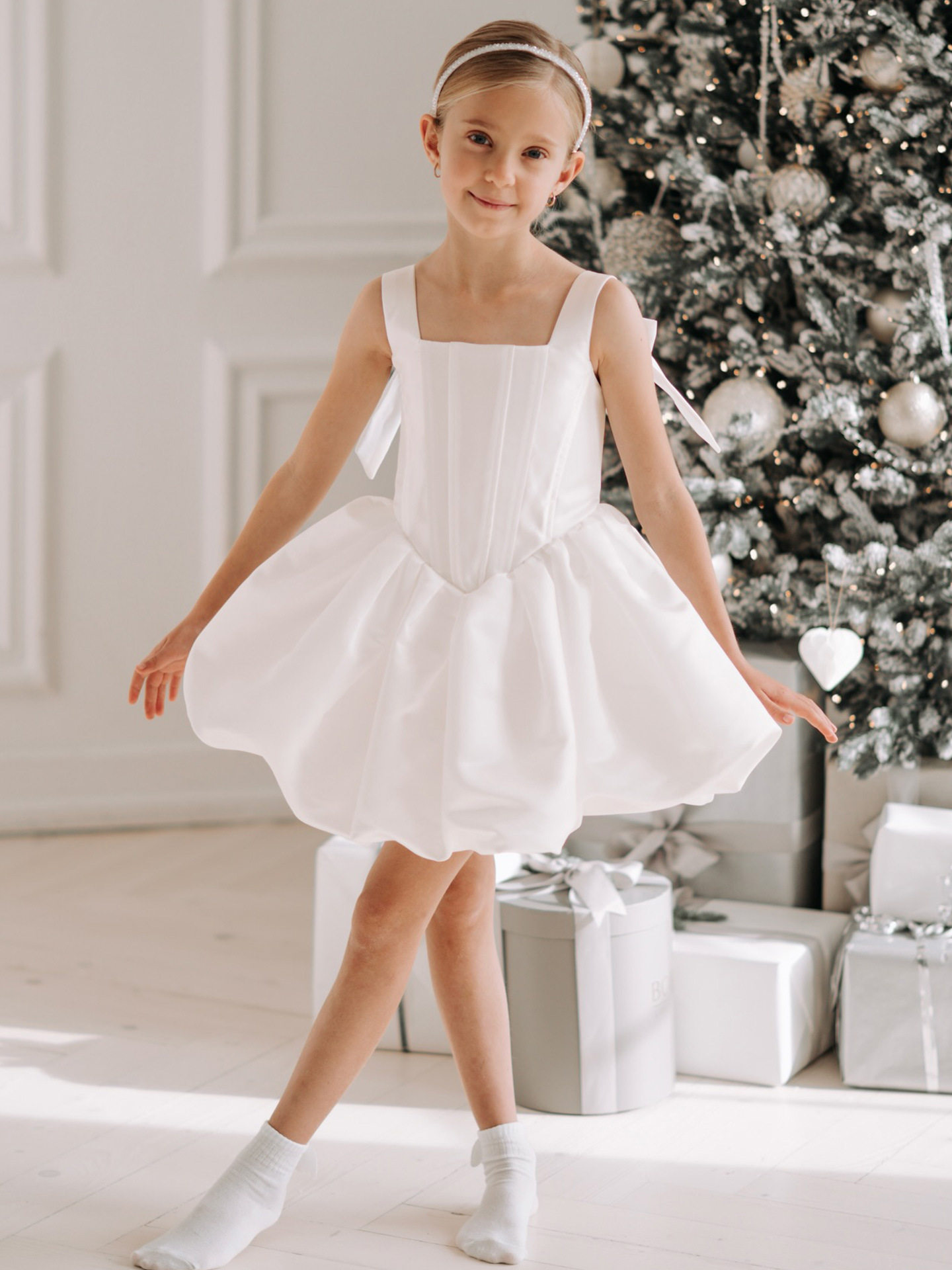 女童公主裙白色吊带一周岁礼服宝宝速卖通公主裙Children's Dress