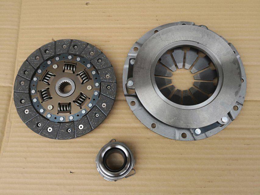 适用天津夏利a n3夏利三缸压盘离合器片从动盘总成三件套包邮