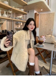韩系冬季毛绒绒皮毛一体羊羔毛外套女高级感年轻毛毛环保皮草上衣