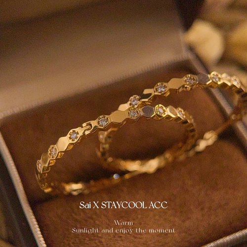 时髦复古镶钻马蜂窝耳环女士玫金色耳圈圆圈北欧风耳钉轻奢