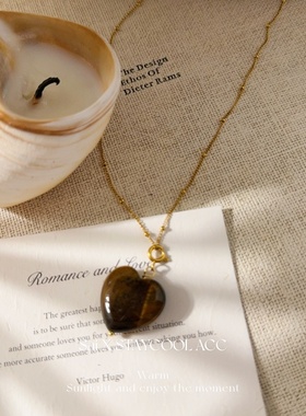 虎眼石爱心桃心吊坠项链女士北欧风简约高级感度假风锁骨链