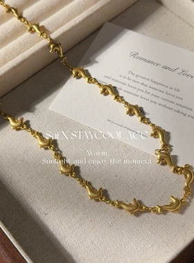 复古宫廷中古法式金色做旧海豚链女士项链高级感老钱风锁骨链