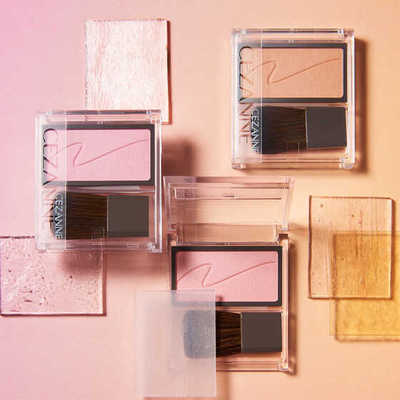 贴肤显嫩日本单色腮红CEZANNE