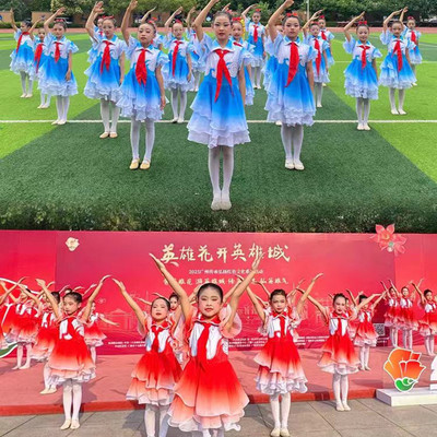 儿童大合唱团中国梦演出服中小学生诗歌朗诵服装国庆红领巾舞蹈服