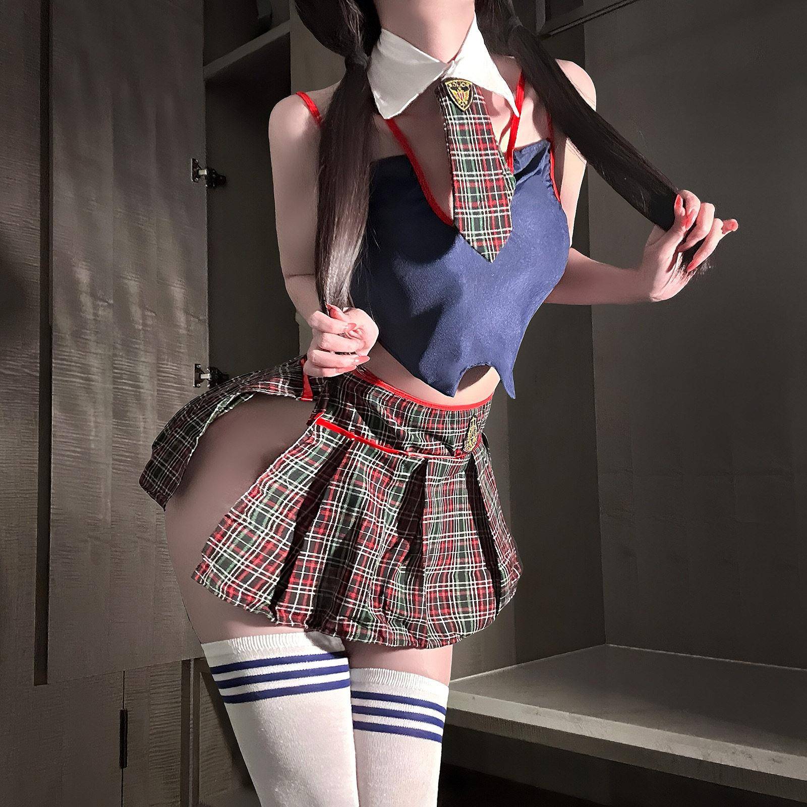 性感辣妹学院风制服领带系带背心格子开叉百褶超短裙床上JK套装