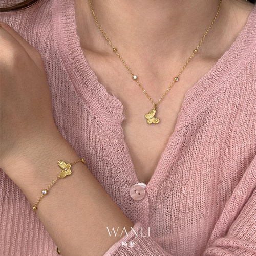 挽里钛钢镀金蝴蝶项链女轻奢小众