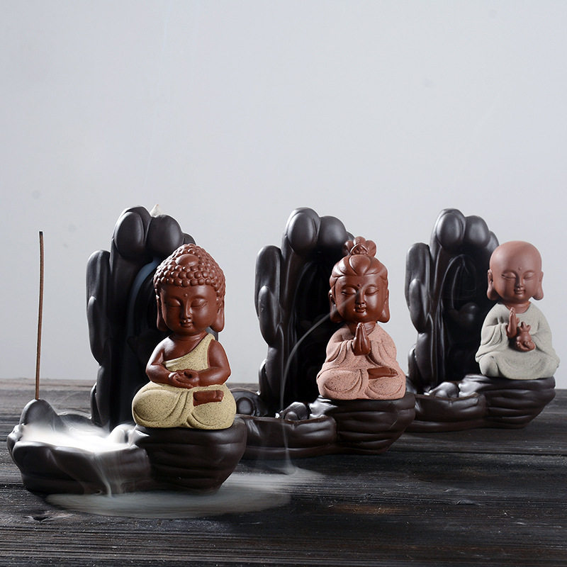 新品陶瓷佛像倒流香炉家居室内复古香座檀香香薰炉装饰品摆件