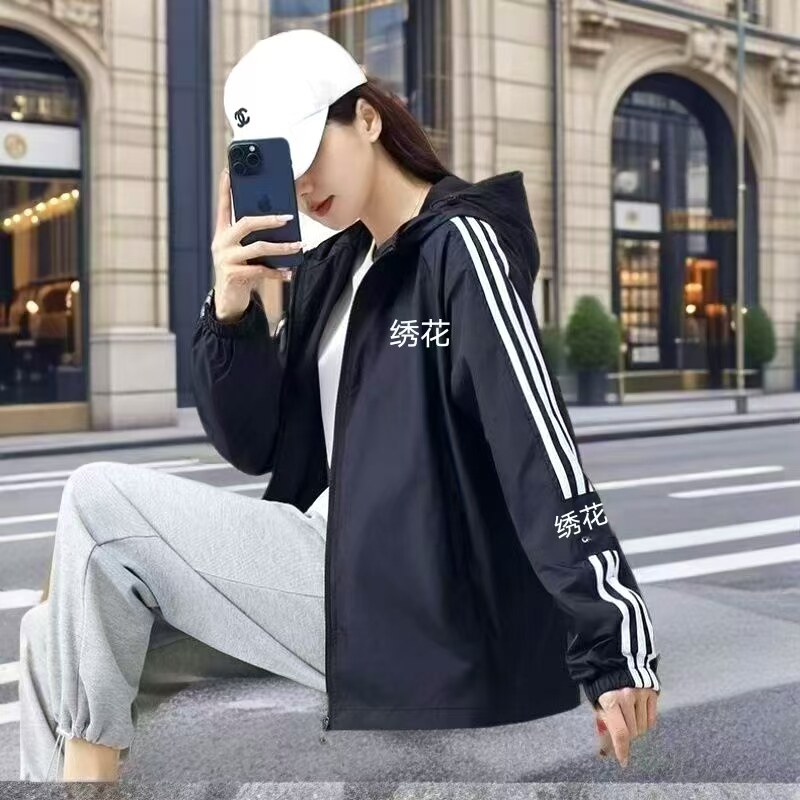 情侣同款运动风衣连帽夹克外套春秋薄款防风休闲外套断码清仓优惠