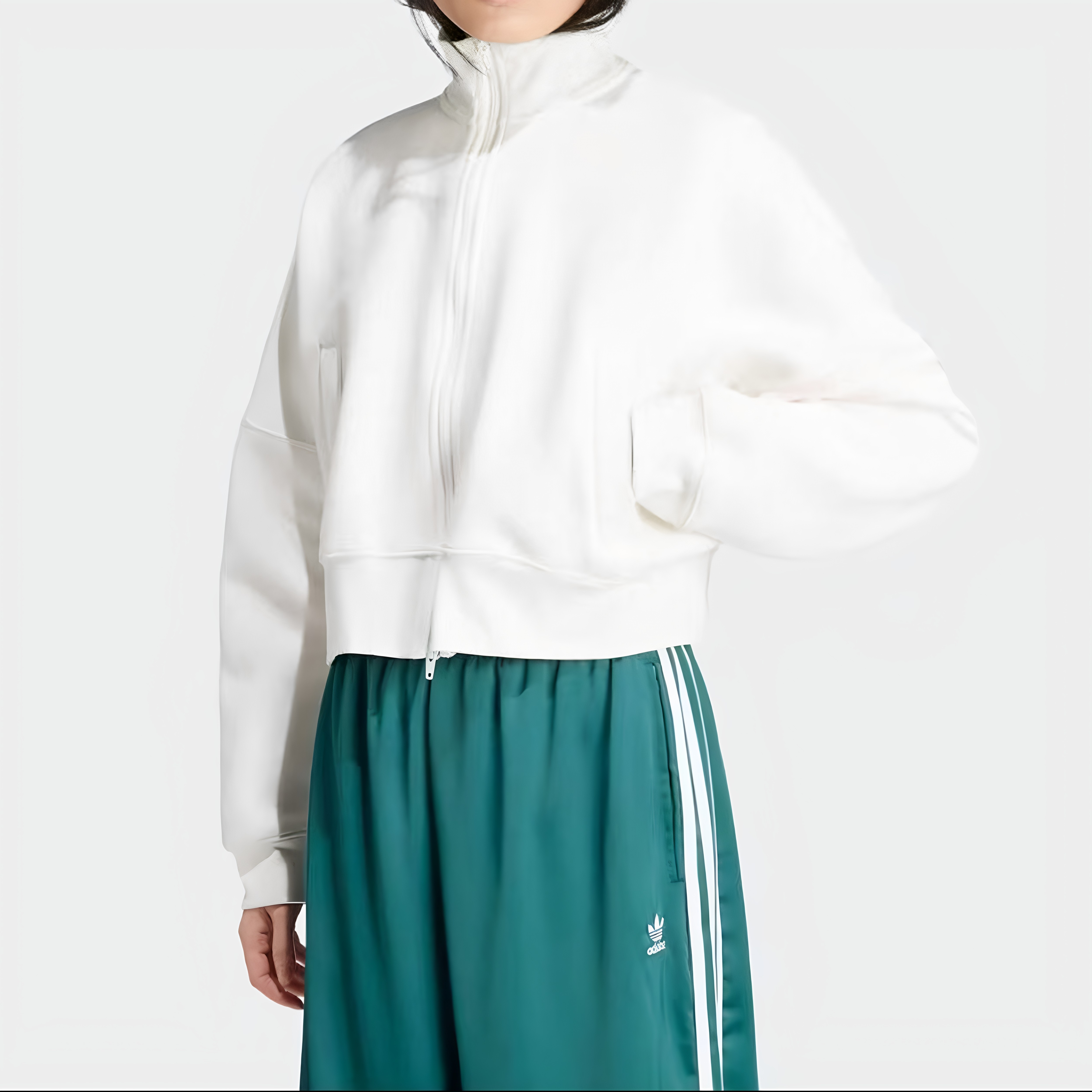 Adidas阿迪达斯女子三条纹立领短款长袖休闲夹克运动外套IU2506