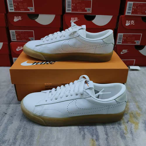 Nike耐克Tennis Classic AC男子薄底轻便简约休闲板鞋HM4648-111