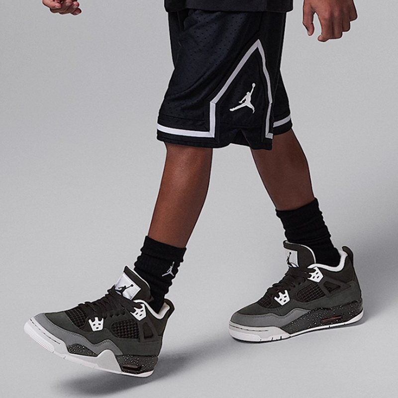 Nike耐克Air Jordan大童运动缓震耐磨复古简约休闲鞋FQ8213-002