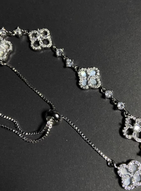 Vintage古著 【Silver four-leaf 】手链