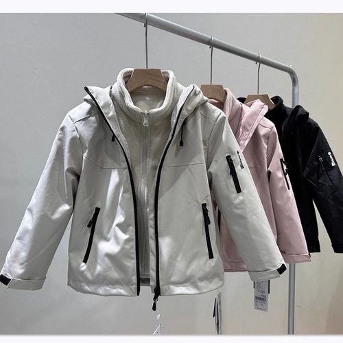 可拆卸三合一摇粒绒内胆冲锋衣