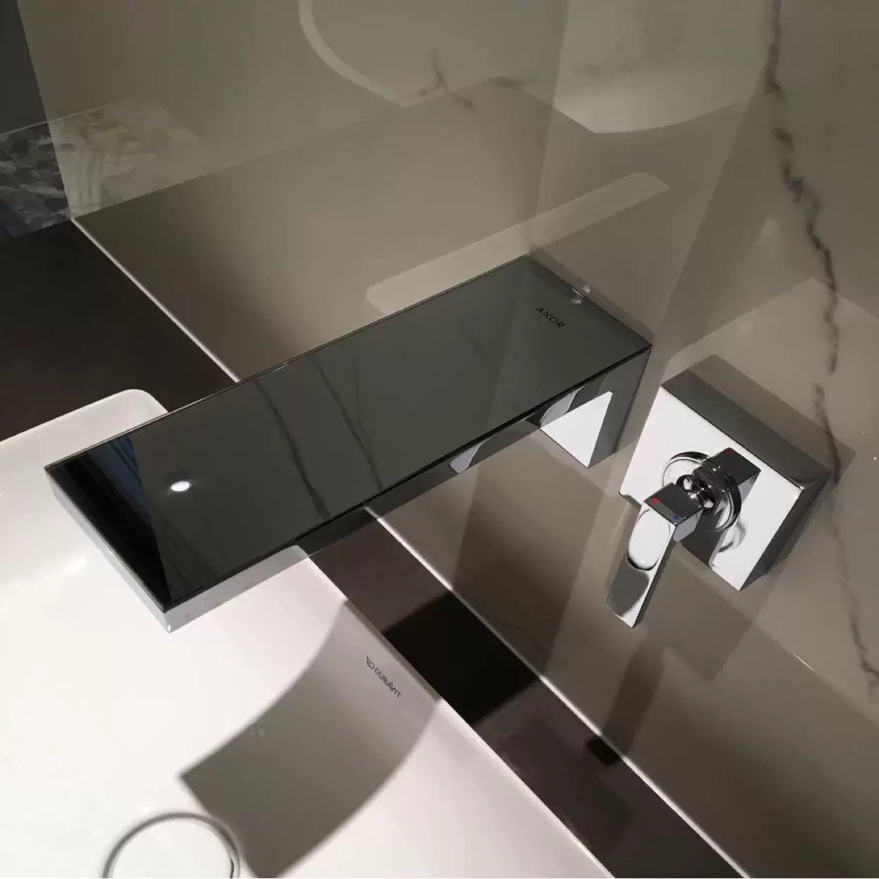 德国汉斯正品雅生置物系列暗装入墙式隐藏嵌入式面盆冷热水龙头