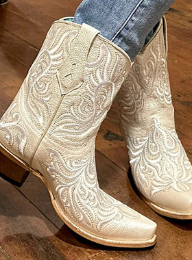美国牛仔靴CORRAL纯牛皮真皮刺绣尖头骑马靴西部牛仔靴女白色短靴