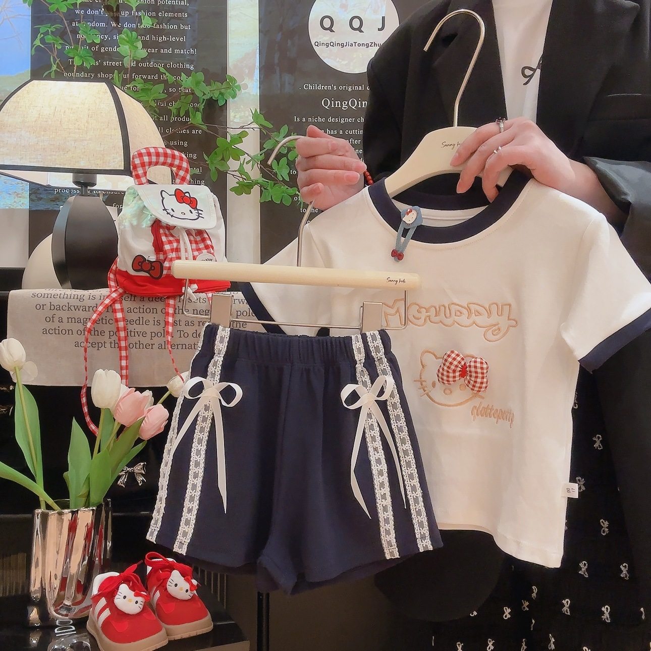 女童套装夏季立体蝴蝶结短袖T恤蕾丝蝴蝶结短裤韩版休闲两件套